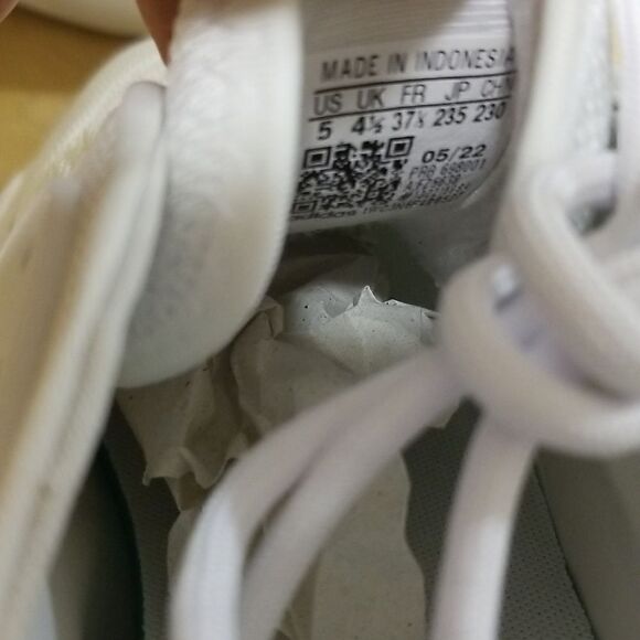 Brand new Adidas AdiFOM SLTN White HP6481 Sneakers Wmn's sz 7 / Mens size 5 - Picture 8 of 8